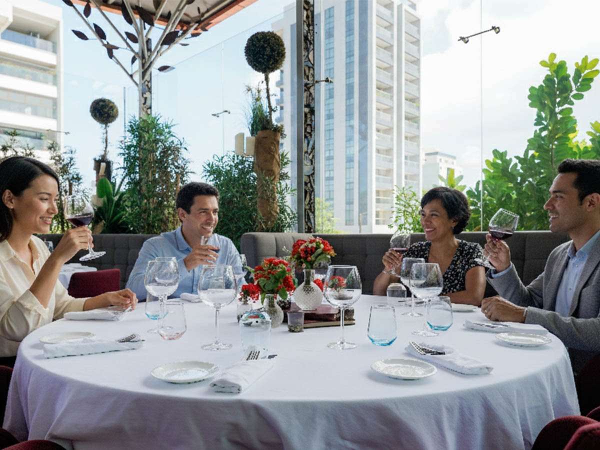 Le Jardin Suspendu - Bar et Restaurant plein air